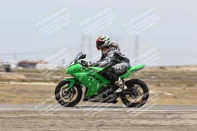media/May-26-2025-Lets Ride (Mon) [[3bf1de1d65]]/C Group/1240pm (Wheelie Bump)/